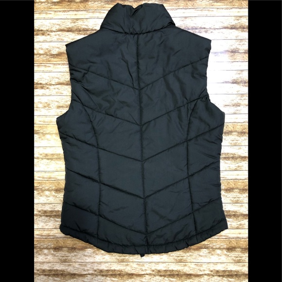 Aeropostale Women’s Puffer Vest - Picture 5 of 5